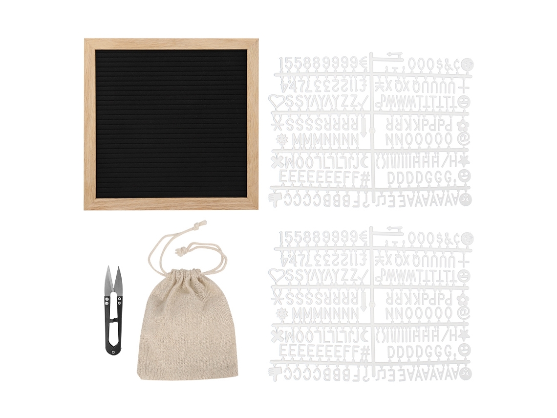 Quadro de feltro Baok com letras e números intercambiáveis para decoração de quarto.