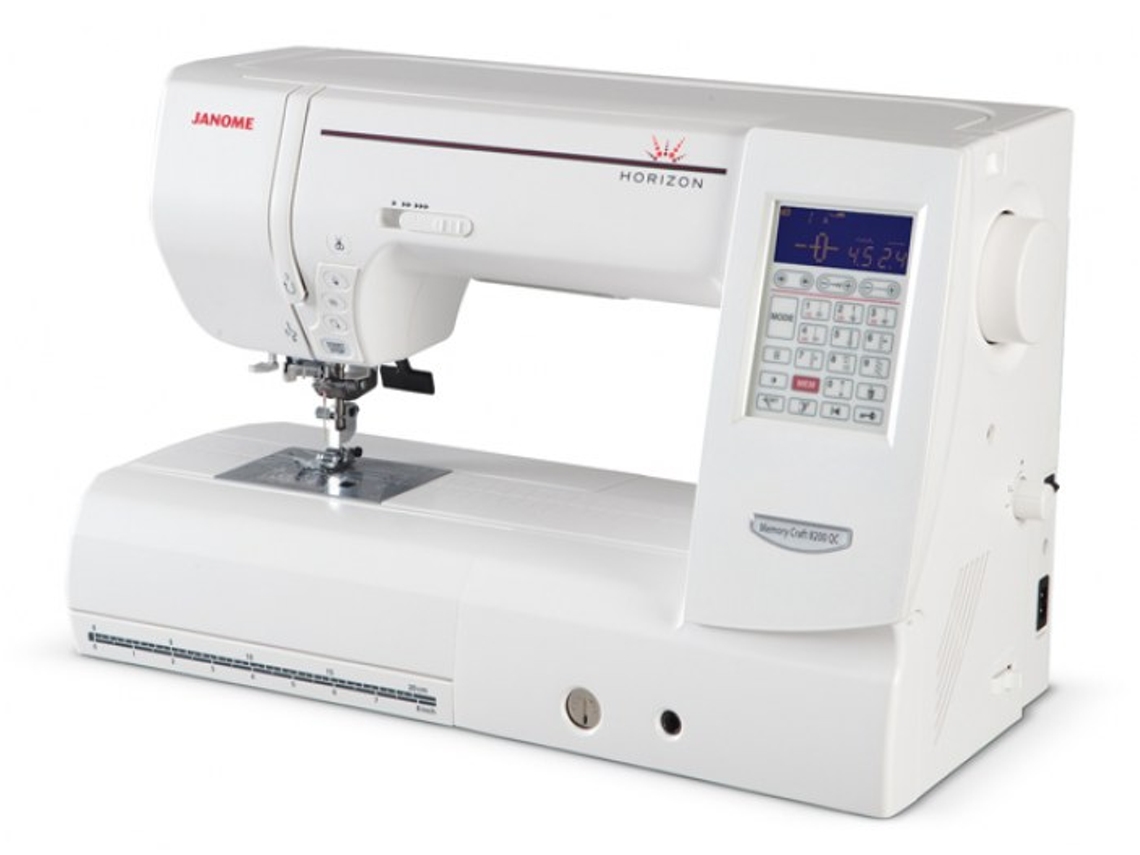 Máquina de Costura Eletrônica Janome Horizon Memory Craft Mc 8200 Qcp