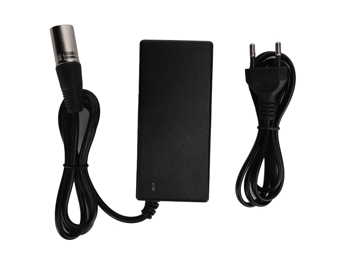 Adaptador de Carga para Bateria de Lítio 3 Pinos, 29.4V/2A, Plugue Macho, para Veículos Elétricos | S/MARCA