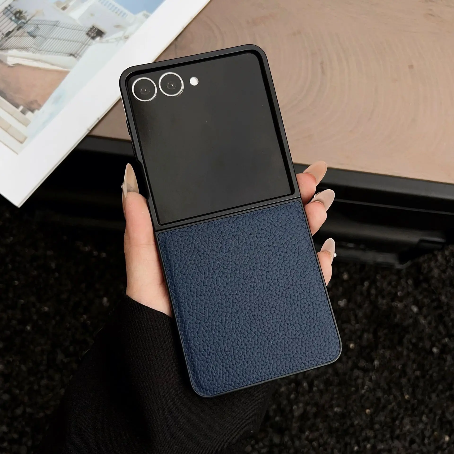 (azul, Galaxy Z Flip4) Capa Minimalista Para Celular Com Textura De Couro Granulado E Protetor De Tela Dobrável.