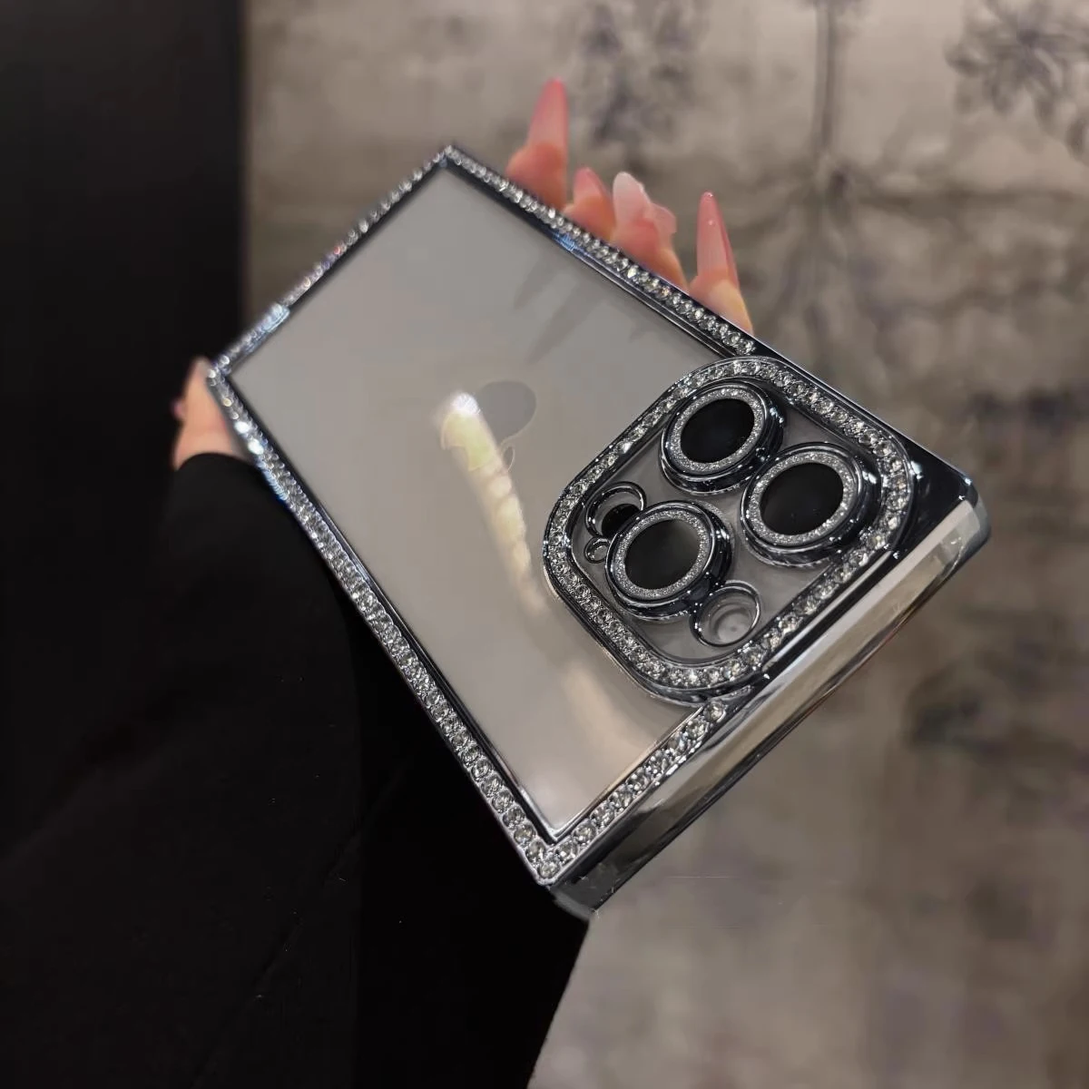 Capa Para Celular Com Strass E Diamante Eletrodepositado (iphone 13 Pro Prateado)
