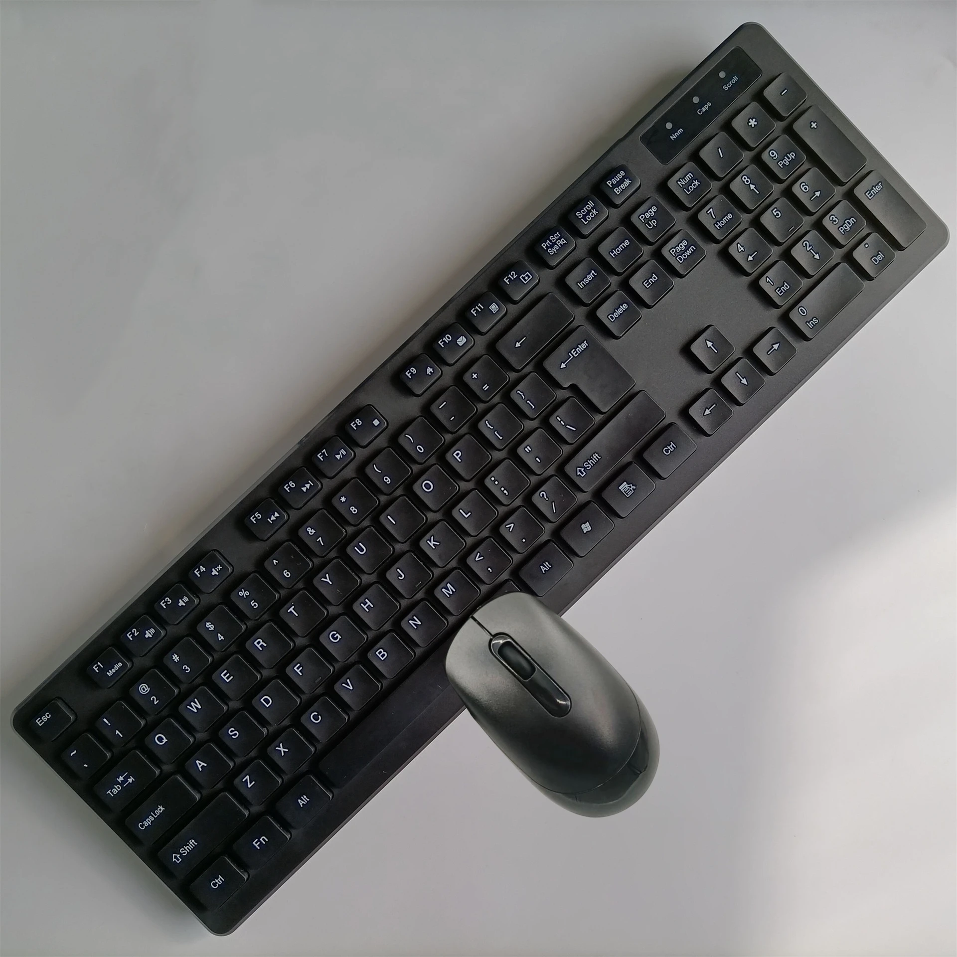 (conjunto De Teclado E Mouse Preto)