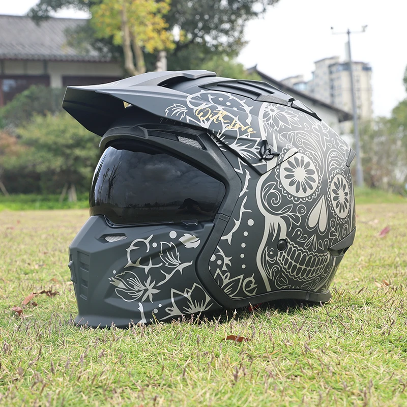 Capacete De Motocicleta Com Certificação (m)dot, Feito De Material Abs De Alta Resistência E Respirável.