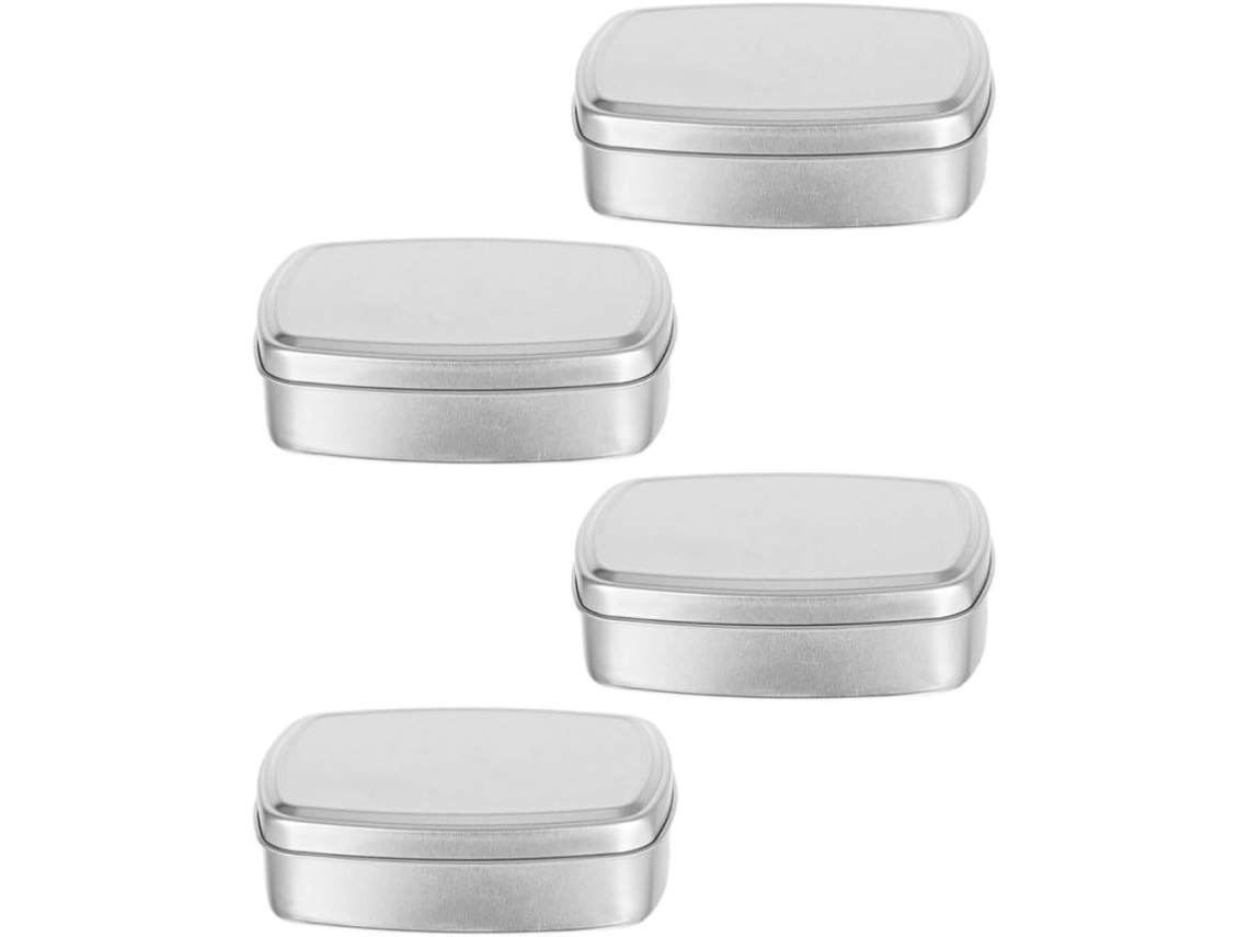 Conjunto de 4 potes quadrados de alumínio perfurados para pomadas e cosméticos.