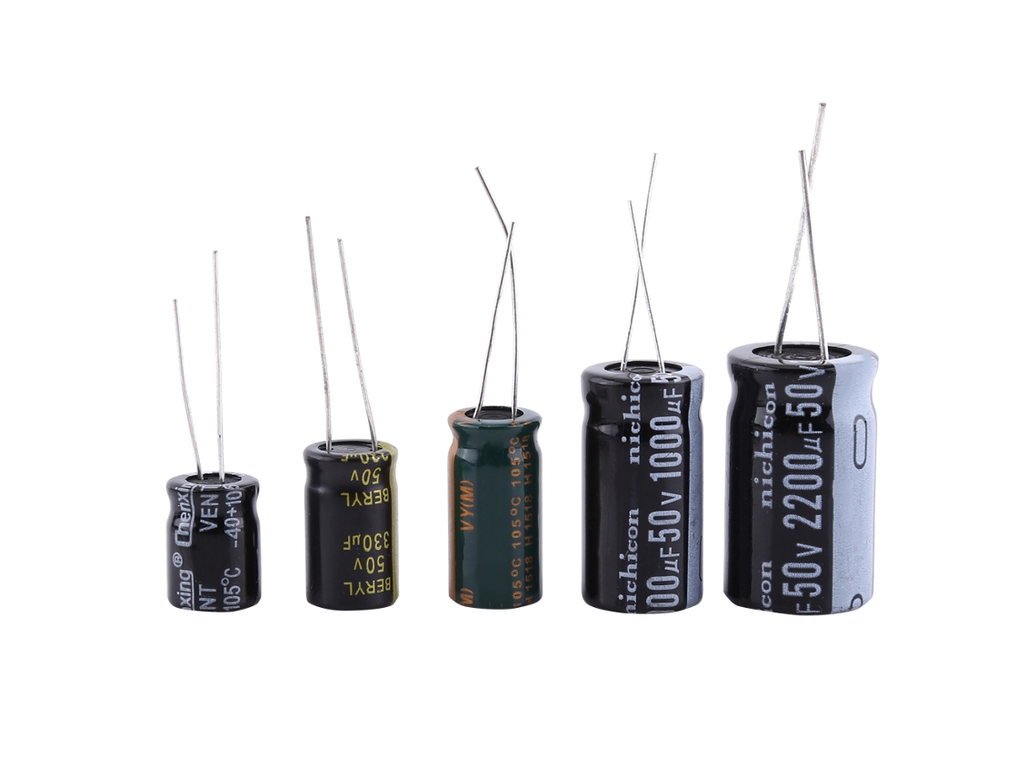Conjunto De Capacitores Eletrolíticos Radiais Laxiscreed Com 15 Especificações E Tensão De 50v