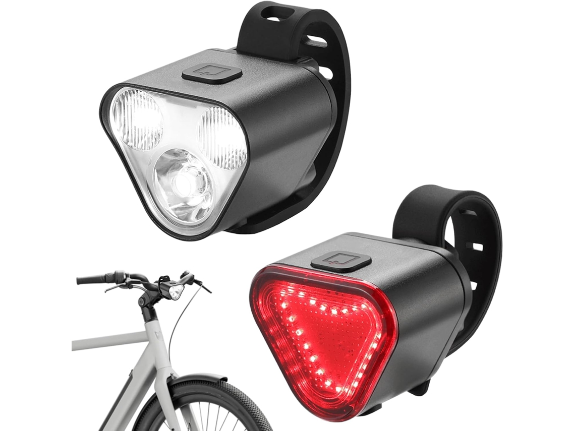 Luz Para Ciclismo Noturno Em Montanhas.