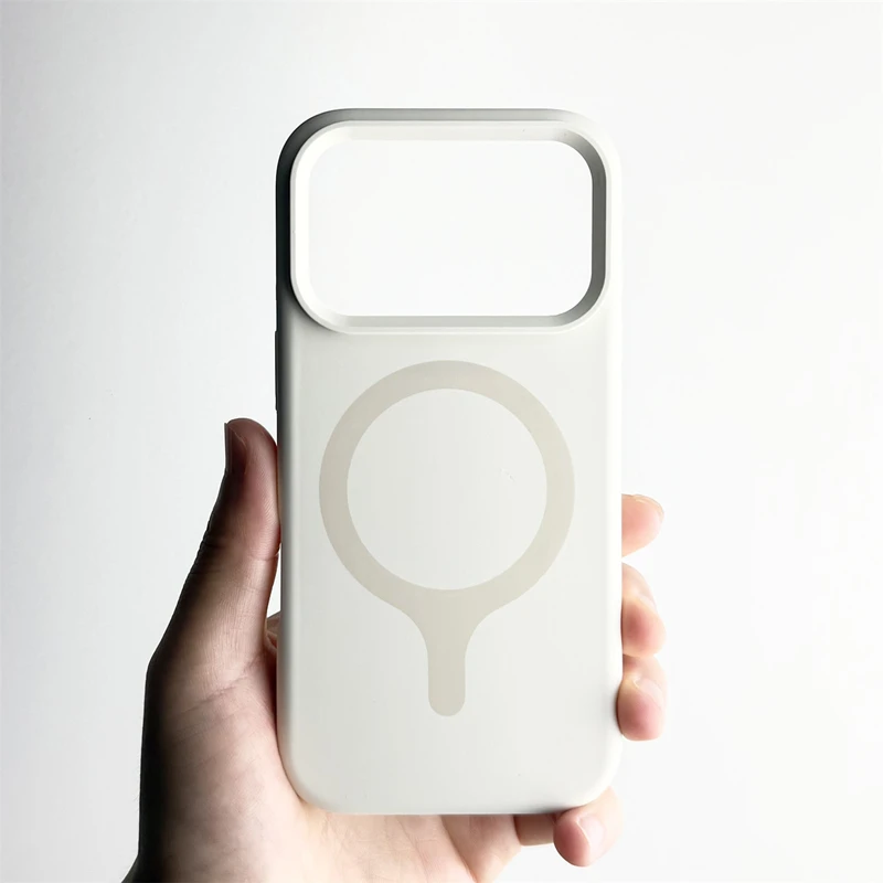 Capa De Silicone Líquido Para Iphone 17 (marrom Claro), Compatível Com Carregamento Sem Fio E Resistente A Impactos.