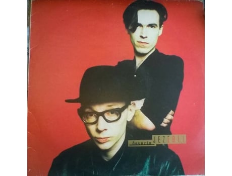 Vinil Jezebel, Luxuria Beggars Banquet