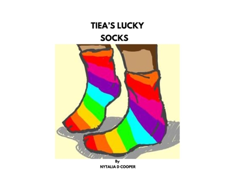 Livro TIEAS LUCKY SOCKS de NYTALIA D COOPER (Inglês)