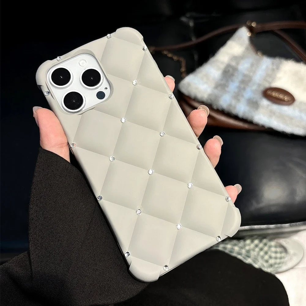 Capa Macia E Resistente A Impactos Em Silicone Líquido Fosco Com Textura De Diamante Para Iphone 16 Pro Max (cinza).