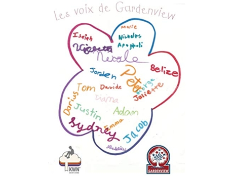 Livro Les Voix de Gardenview French Edition de Les Etudiants De Mme Cristina e Salle 3 (Francês)