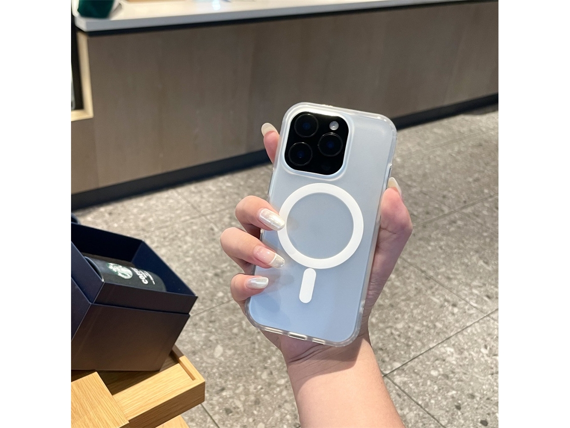 Capa Magnética Prateada Fosca Colorida Camaleão Fosca Para Iphone 17 Com Adsorção Magnética.