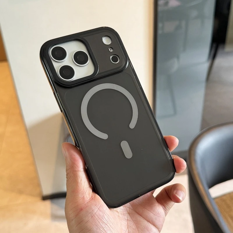 Capa Magnética De Tpu Macio (para Iphone 17, Cor Preta), Transparente E Resistente A Impactos.