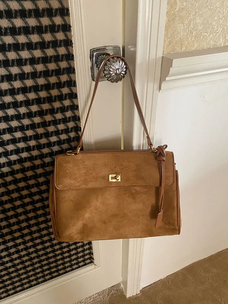 Bolsa Feminina Em Camurça Sintética Marrom, Grande Capacidade, Estilo Para O Inverno, Bolsa Transversal/de Ombro Feminina.