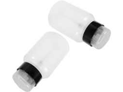 Frascos transparentes com bomba dosadora para dispensador multifuncional de líquido de limpeza.