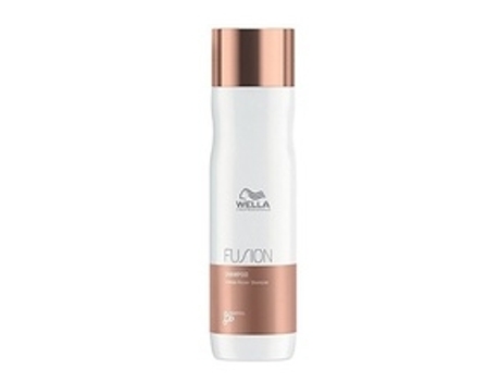 Shampoo Wella Professional Fusion 250ml Reparação Intensiva para cabelos danificados (Shampoo Reparação Intensiva)