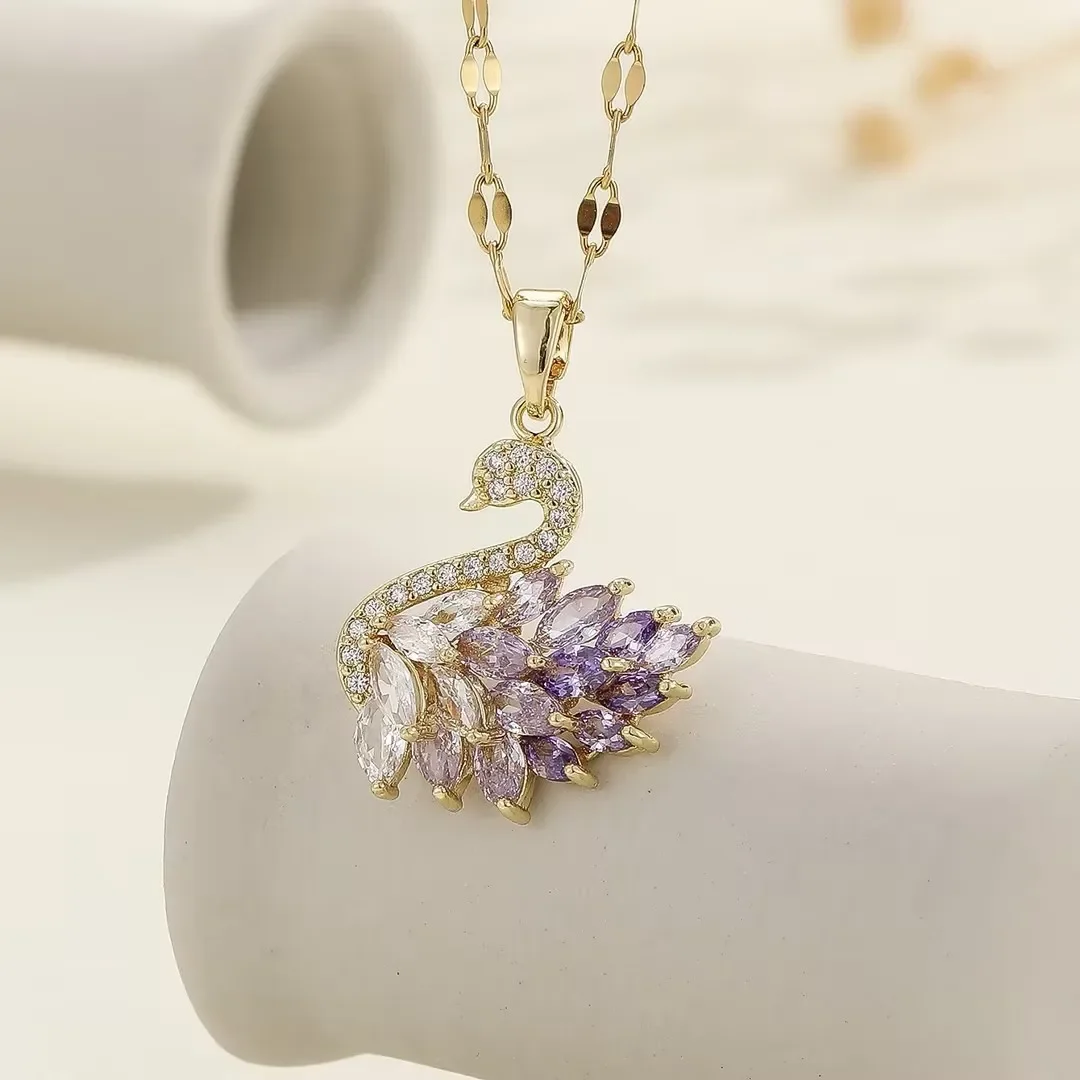 Colar Com Pingente De Cisne Em Zircônia (dourado E Roxo), Latão, Presente Romântico Para As Festas De Fim De Ano.