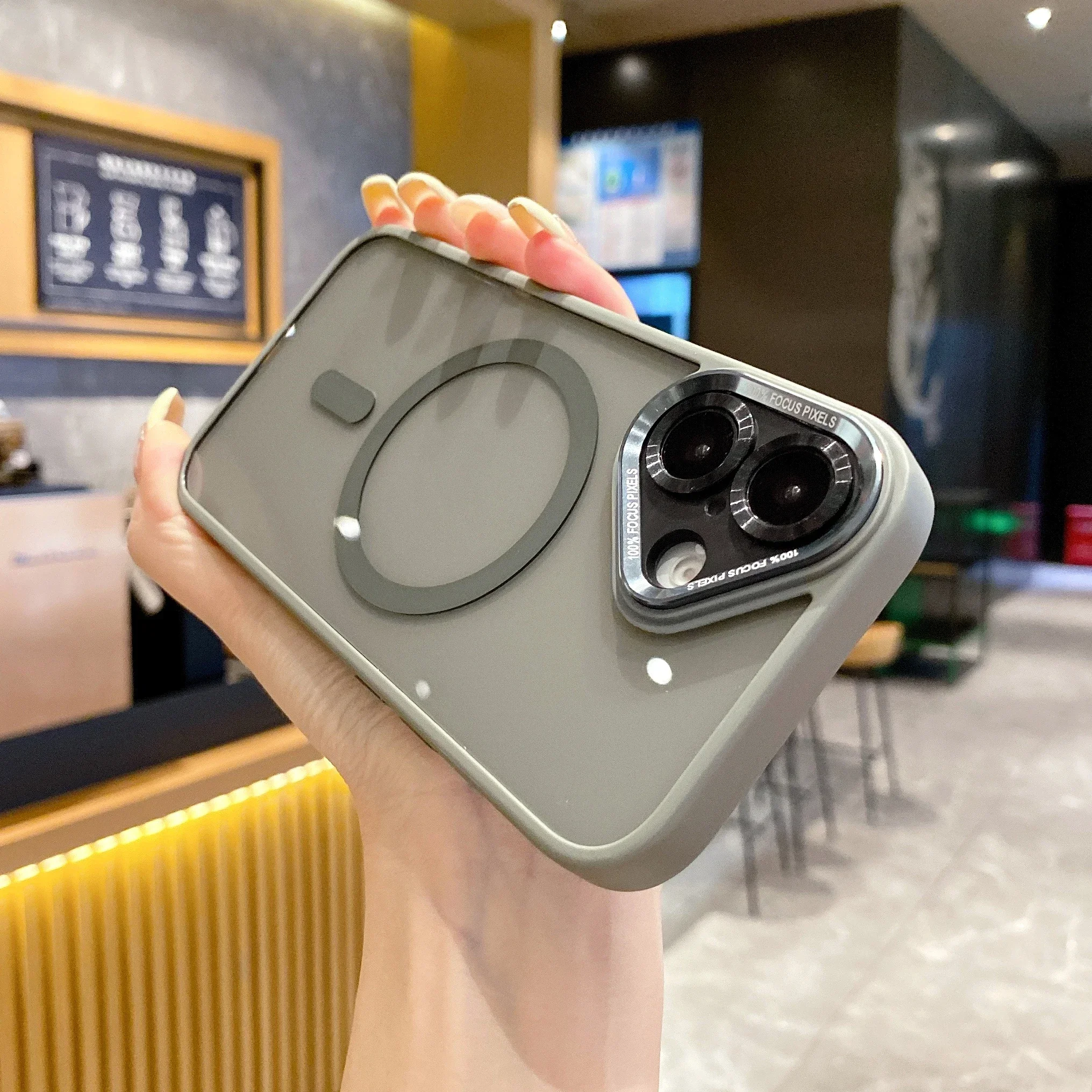 Capa Protetora Com Lente Metálica À Prova De Choque E Carregamento Sem Fio (para Iphone 14 Pro Cinza).
