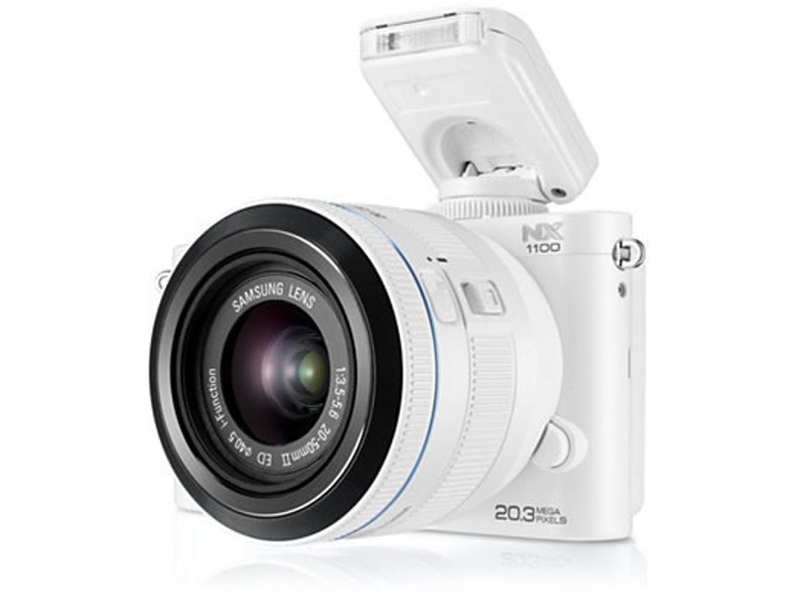 Máquina Fotográfica NX1100 + 20-50mm  (APS-C)