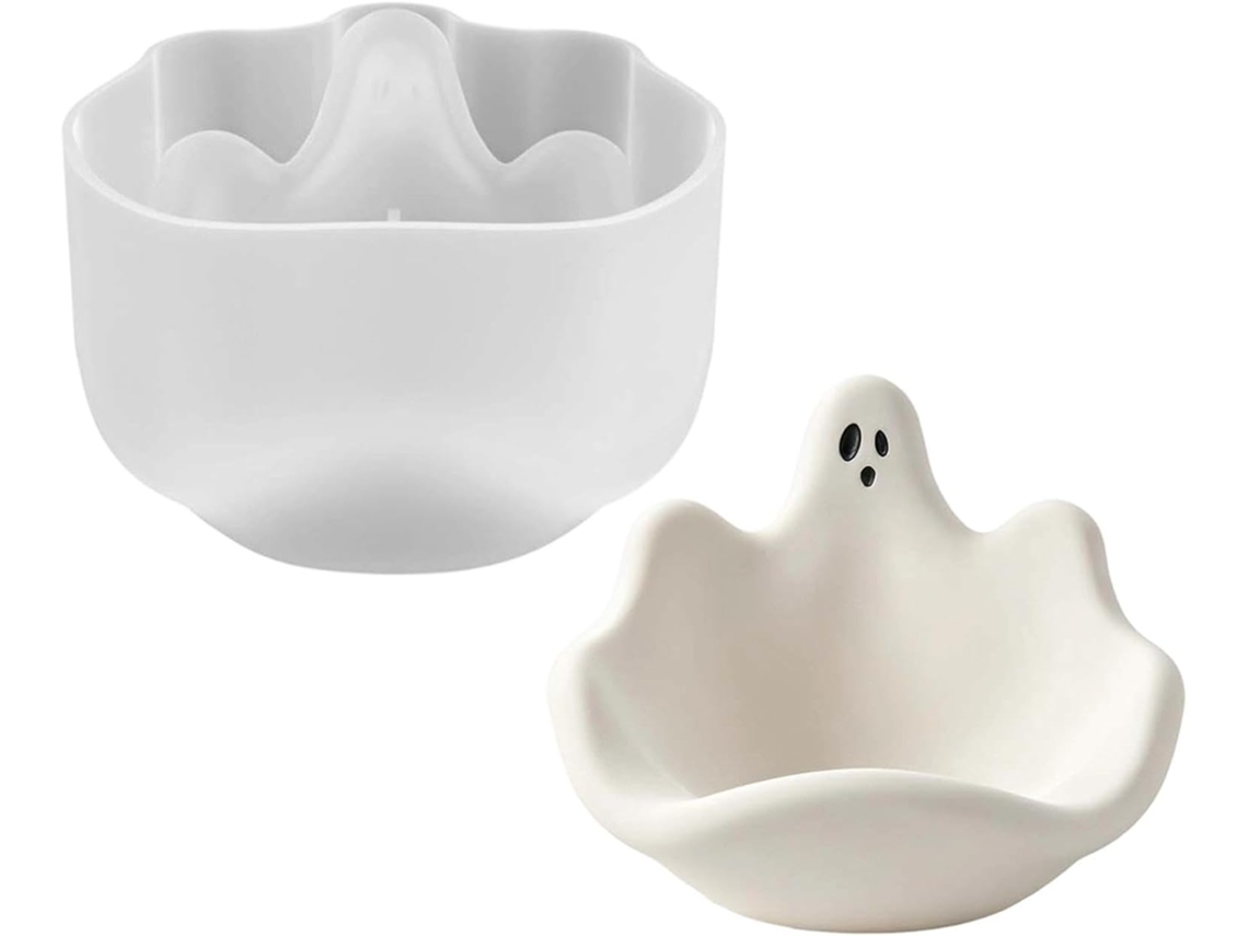 Mule Com Aro Prateado E Estampa De Frutas Fantasmas.