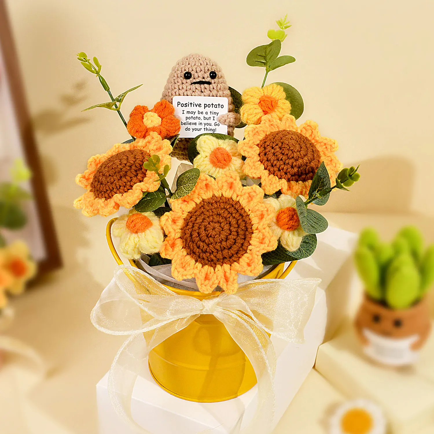 (amarelo) Buquê De Girassóis Feito À Mão Em Crochê, Vaso De Flores Tricotado, O Presente Perfeito.