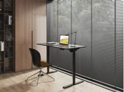 Secretária Elevatória MITSAI Denver com sistema de elevação automática e memória integrado (120(L) x 60(P) x 73 a 118(A) cm - Preto)