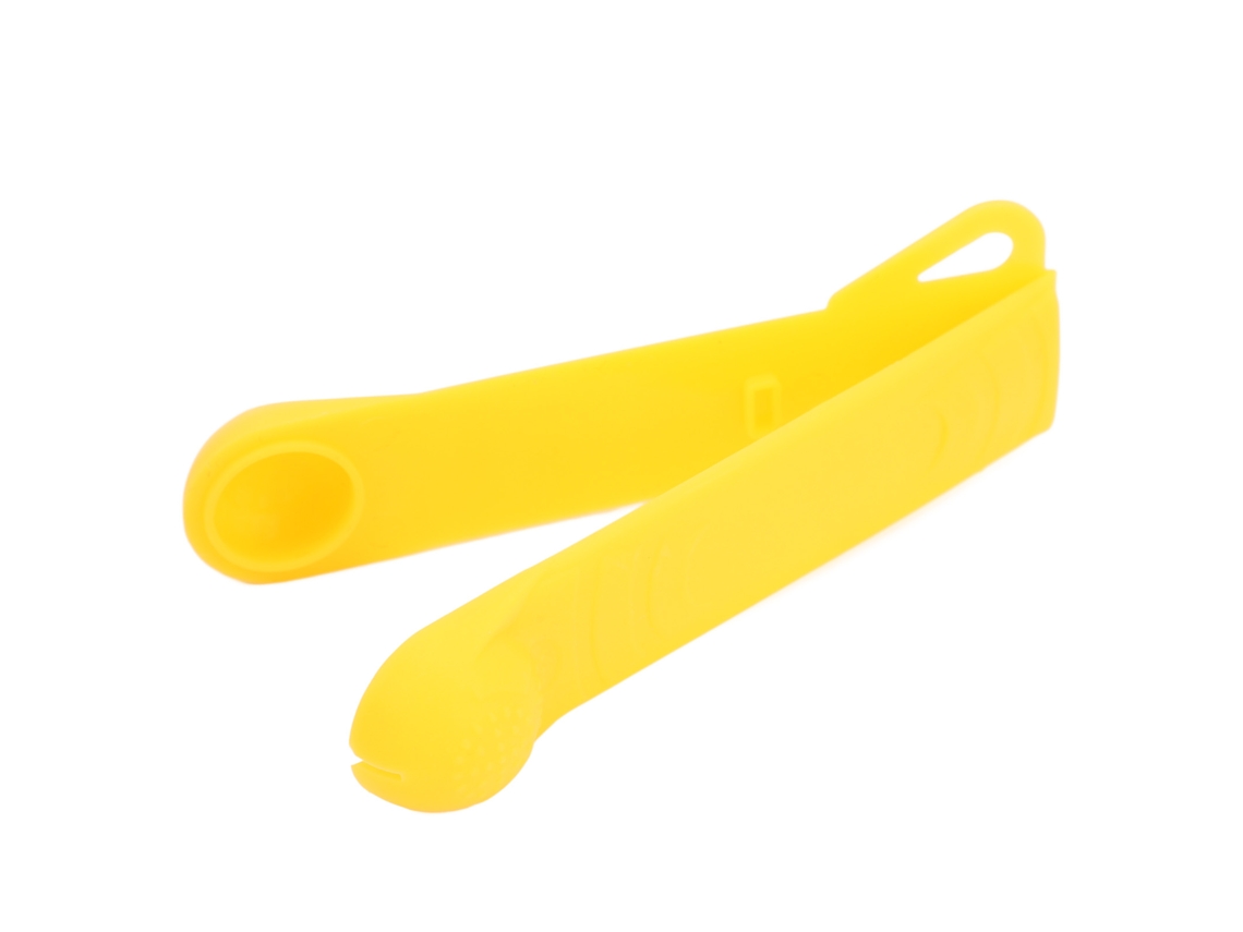 Molde de Isca de Massa Leve Plástico Amarelo