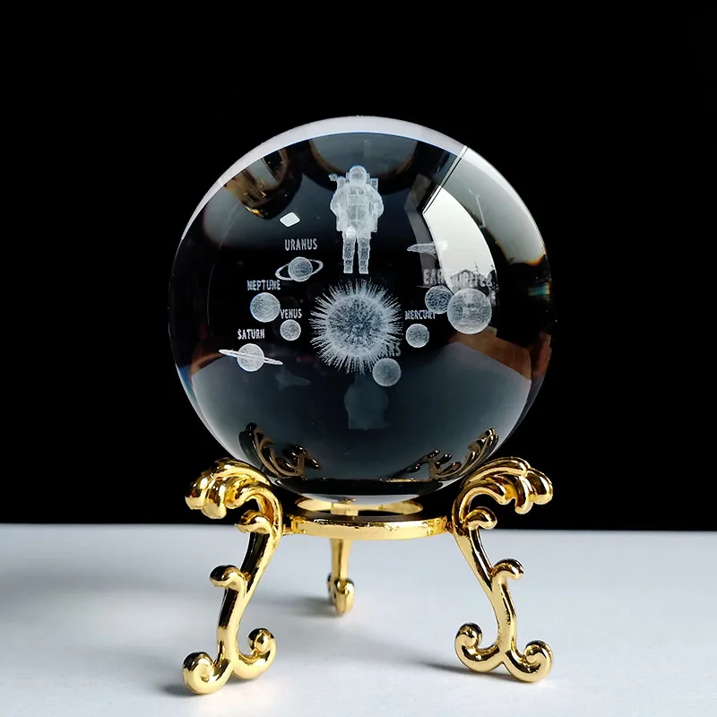 Bola de Cristal 60mm Esfera de Vidro Esculpida em 3d Peso de Papel com Base MDUG (estilo 7 60mm)