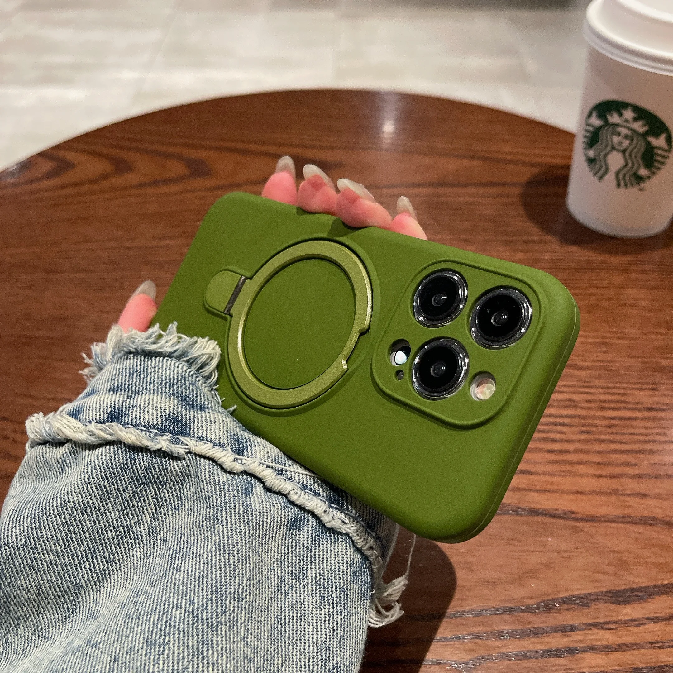 Capa De Celular Com Suporte Magnético Em Silicone Líquido (verde Para Iphone 12)