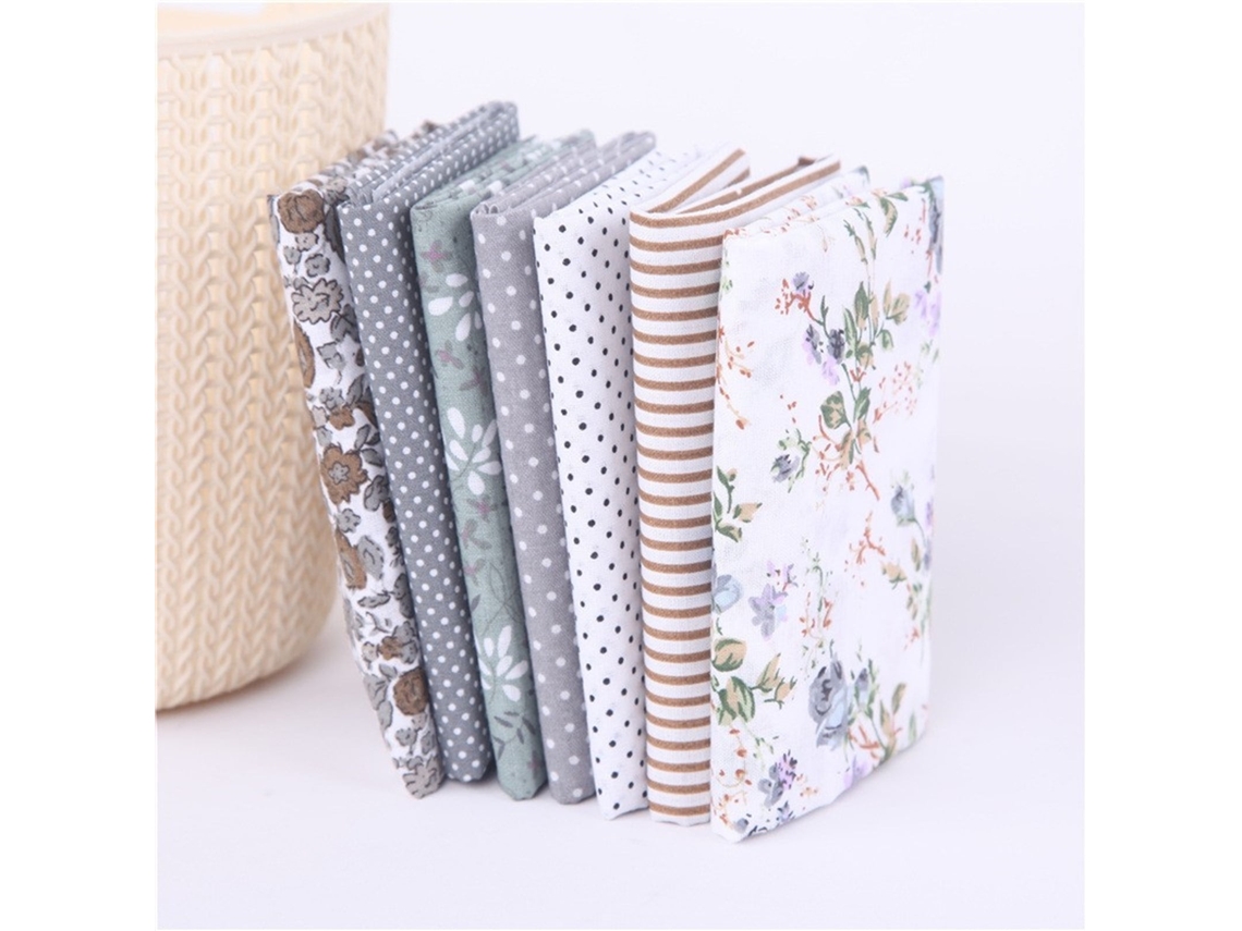 Pacote com 7 tecidos de algodão branco para patchwork