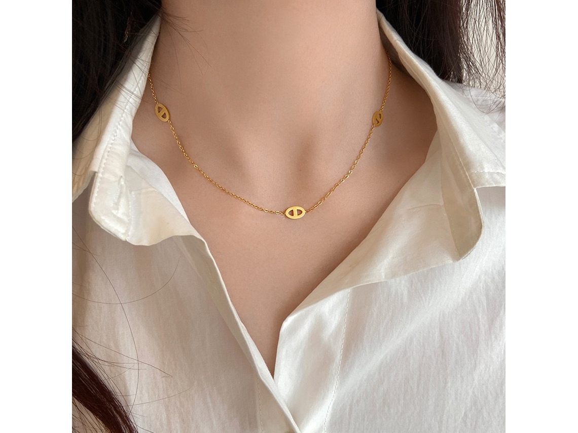 Luxo Discreto, Colar Minimalista em Prata S925 com Design de Nariz de Porco Que Exala Sofisticação. MDUG (dourado)