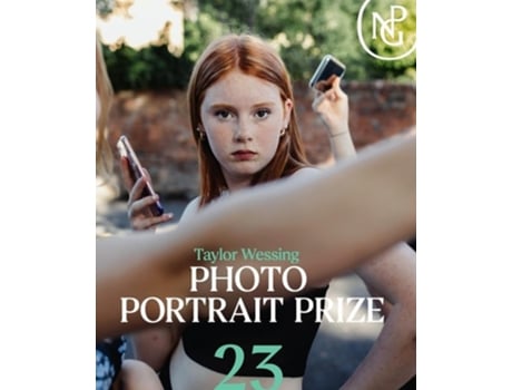 Livro Taylor Wessing Photo Portrait Prize 2023 de SABINA JASKOT-GILL (Inglês)