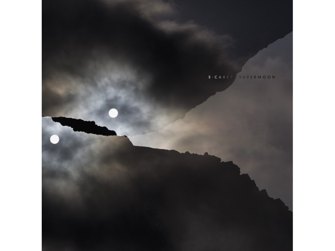 Vinil S. Carey  - Supermoon