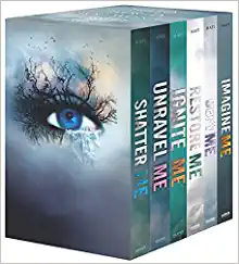 Livro Shatter Me Series 6-Book Box Set Shatter Me, Unravel Me, Ignite Me, Restore Me, Defy Me, Imagine Me de Tahereh Mafi (Inglês)
