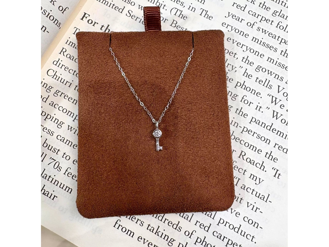 Colar com Pingente de Chave em Formato de Bolha em Prata de Lei 925 : Gargantilha Requintada, Delicada e Elegante. MDUG (ouro Branco)