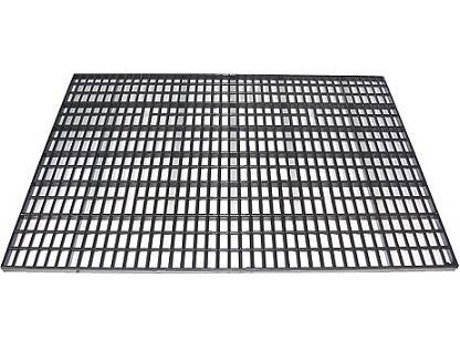 Piso de Parques para Coelhos GÓMEZ Y CRESPO (Preto - 69x49x1.5cm - Plástico)