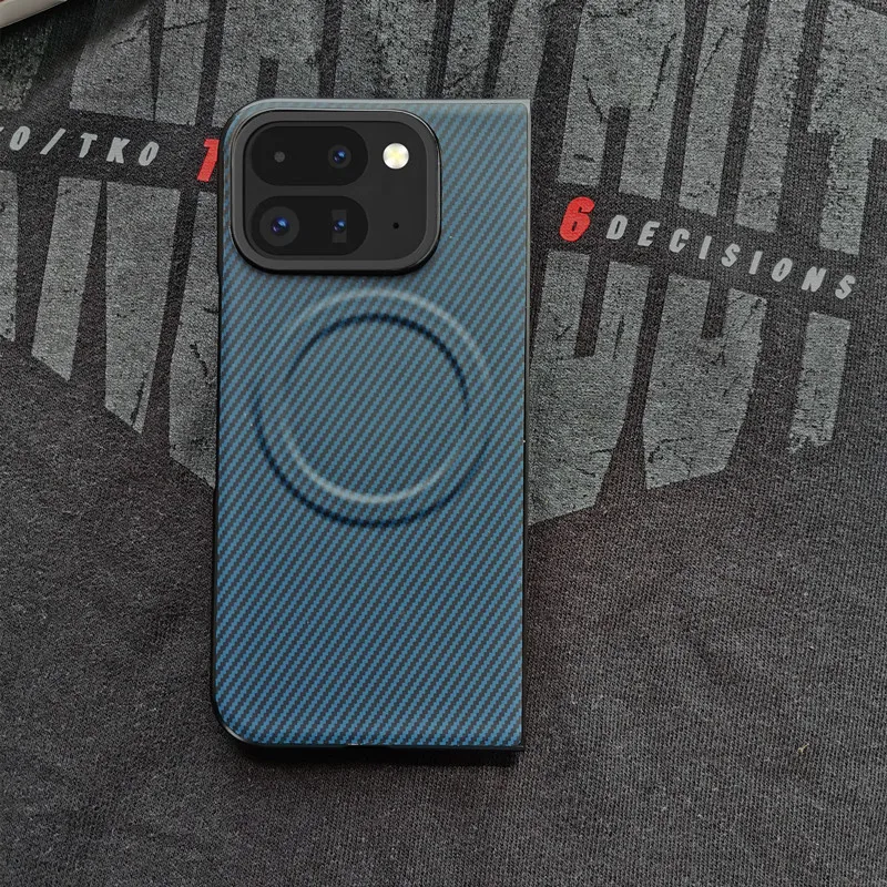 Capa Protetora Dobrável Magnética Em Couro Com Textura De Fibra De Carbono (pixel Profold Azul Escuro), Compatível Com Carregamento Sem Fio.