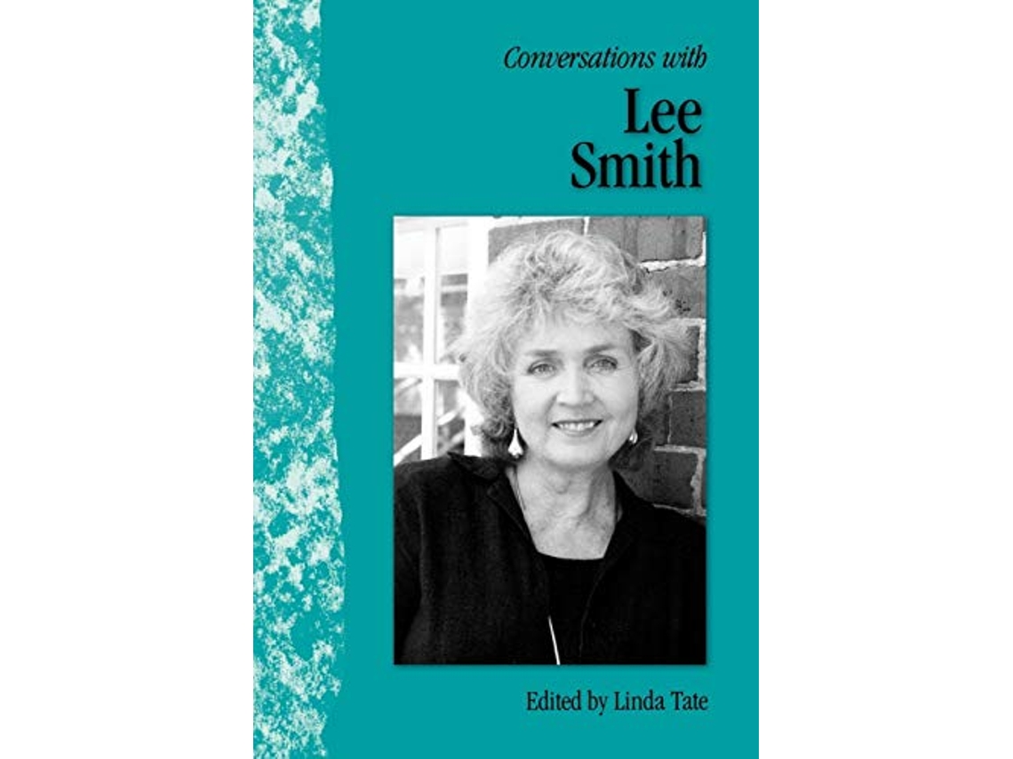 Livro Conversations with Lee Smith de Smith e Lee (Inglês)