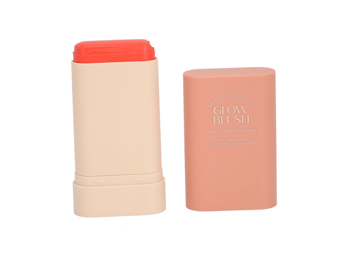 Blush em bastão hidratante de 30g com cor para uso em casa e em viagens.