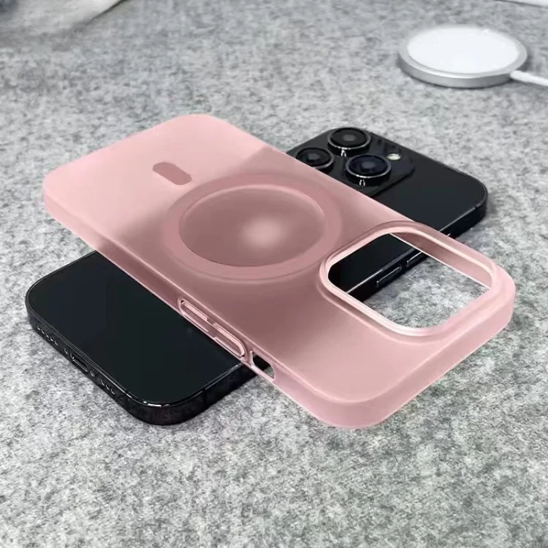 Capa Transparente Para Iphone 14 Plus Rosa Com Carregamento Sem Fio, Feita De Policarbonato Resistente A Impactos.