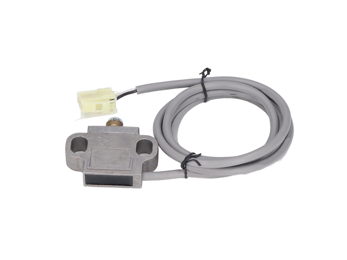 Interruptor Sensor Caminhada 12v 023-06-56210 Para Escavadeira Komatsu Tosd-04-053