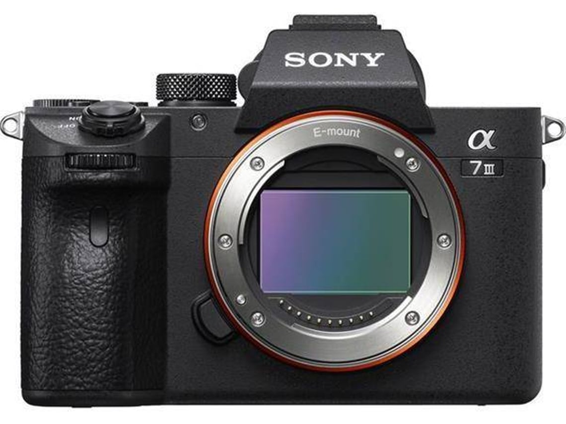 Máquina Fotográfica SONY A7 Mark III  (Full-Frame)