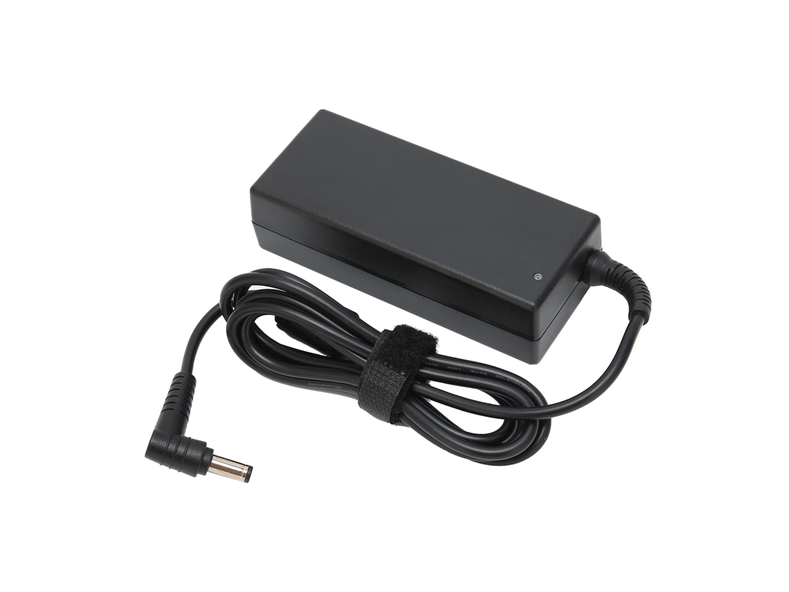 Adaptador de Corrente 65 W, 19 V, 3,42 A, Asus, Conector 5,5x2,5 mm