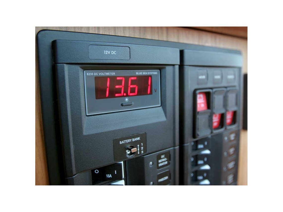 BLUE SEA Dc Digital Voltmeter