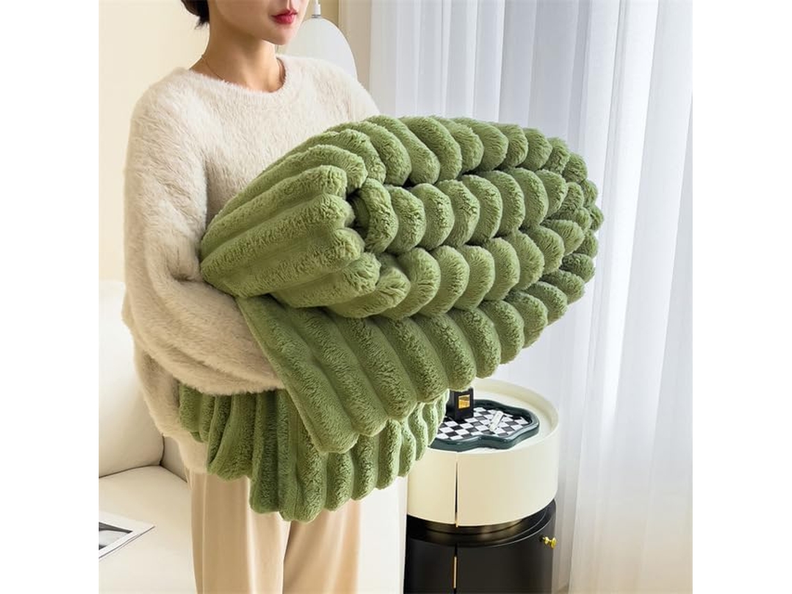 Cobertor de Pelúcia Artificial Quentinho com Estampa Coelho Perfeito para o Outono Feito em Fleece Coral Macio