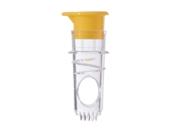 Espremedor De Citrinos Manual Amarelo Com Bico Filtro E Tampa Rosca Para Bebidas Limão Laranja