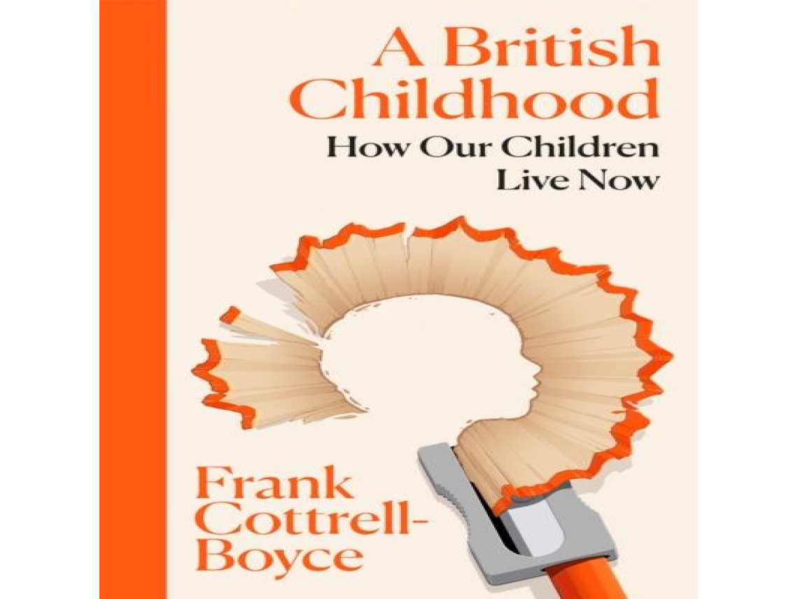 Livro British Childhood de Frank Cottrell-Boyce (Inglês)