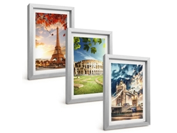 Um Conjunto De Imagens Decorativas Em Uma Molduramonumentos Europeus Moldura Prateada Pinturas De Quarto Espelharte (3 Peças 20x30 Cm)