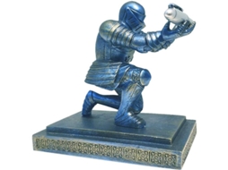Porta-canetas de cavaleiro medieval, figura de armadura executiva, decoração de mesa, armazenamento em resina e aço inoxidável.