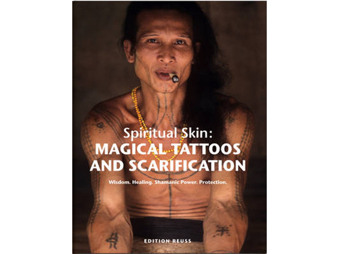 Livro Magical Tattoos amp Scarification de Lars Krutak (Alemão - Capa Dura)
